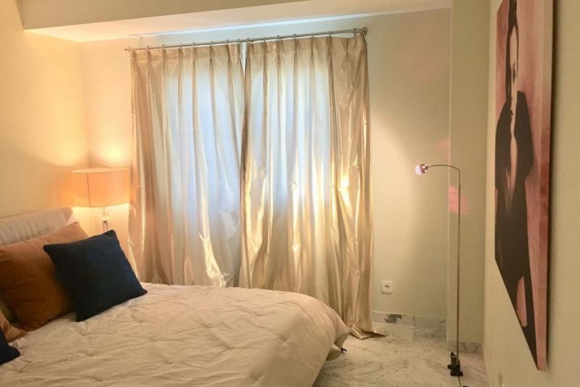Resale - apartment - Marbella - Puerto Banús