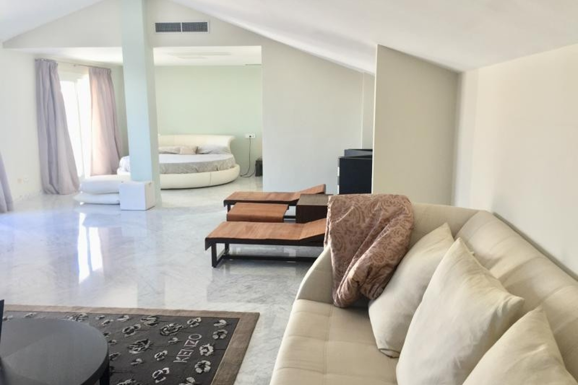 Resale - apartment - Marbella - Puerto Banús