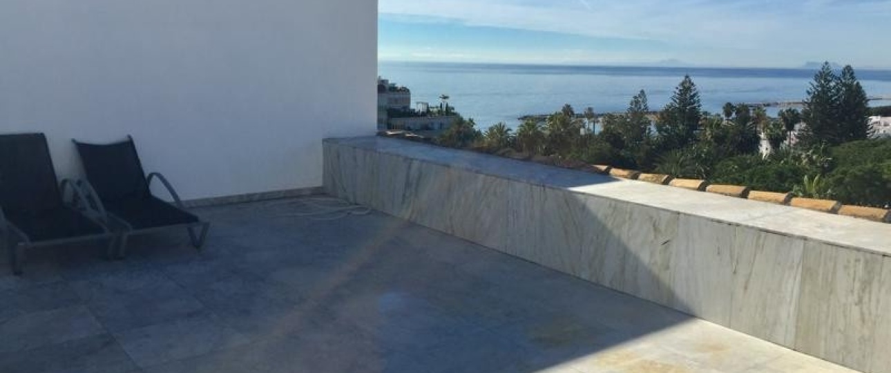 Resale - apartment - Marbella - Puerto Banús