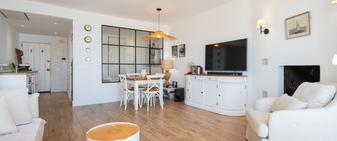 Resale - apartment - Marbella - Puerto Banús