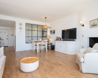 Resale - apartment - Marbella - Puerto Banús