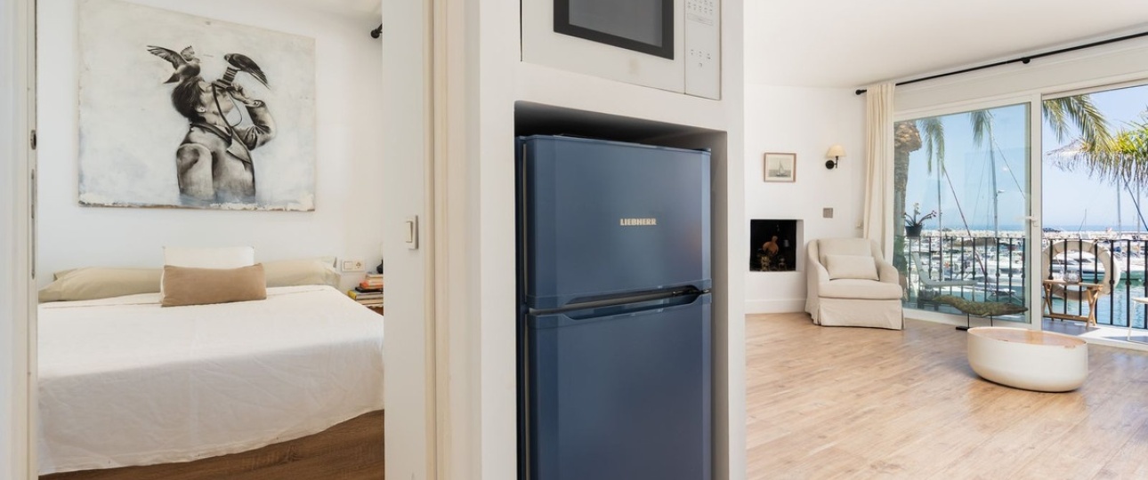 Resale - apartment - Marbella - Puerto Banús