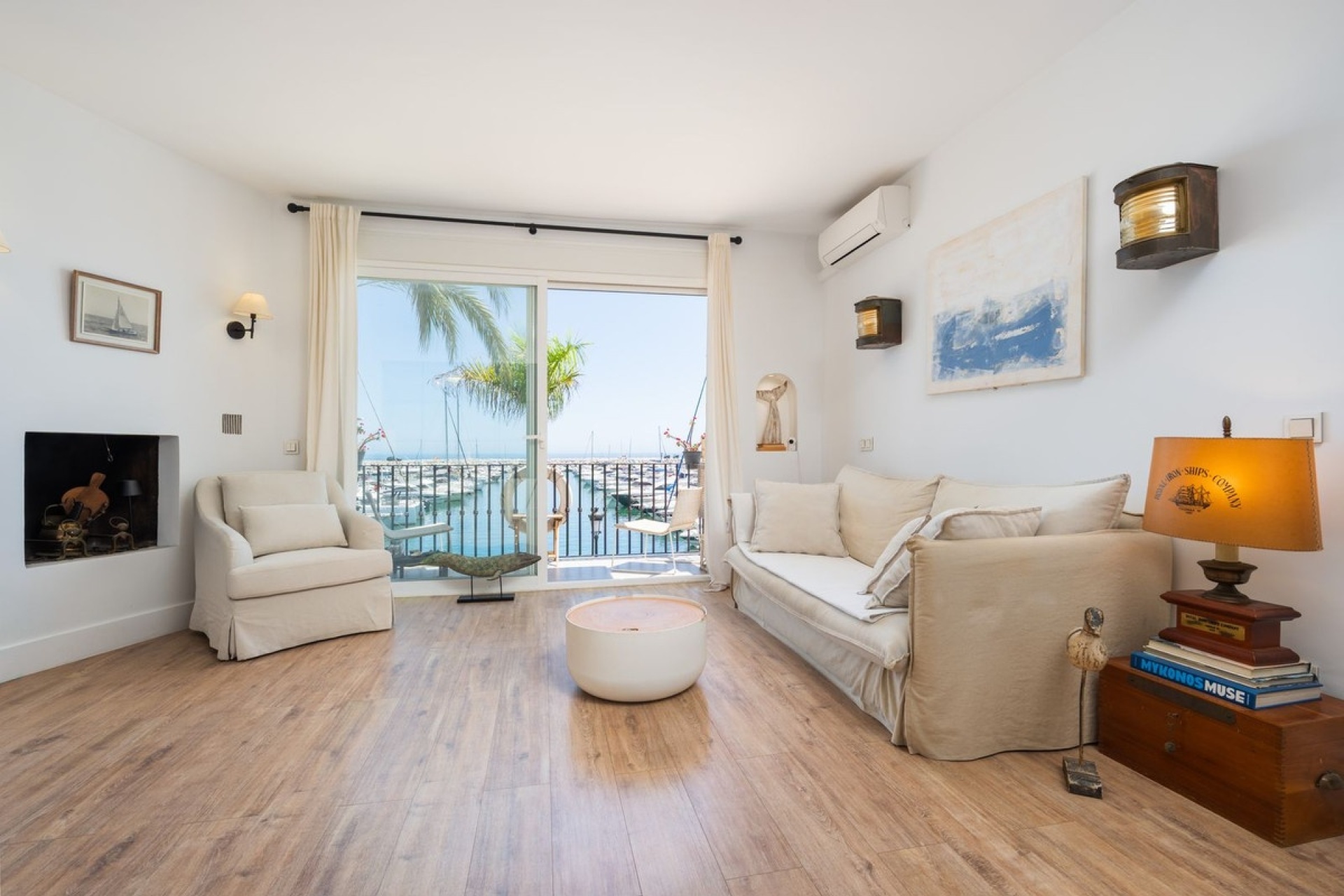 Resale - apartment - Marbella - Puerto Banús