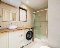 Resale - apartment - Marbella - Puerto Banús