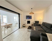 Resale - apartment - Marbella - Puerto Banús