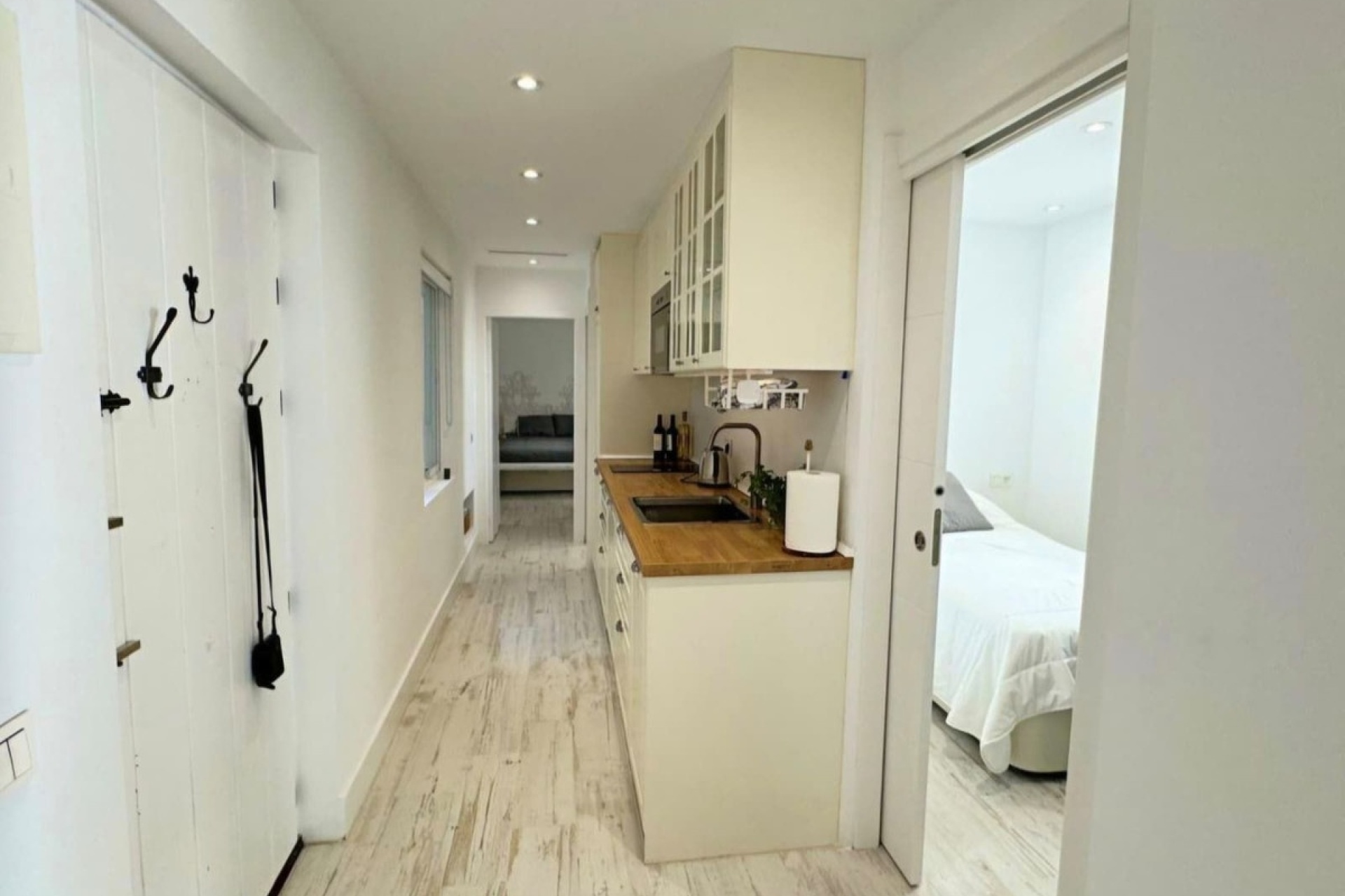 Resale - apartment - Marbella - Puerto Banús