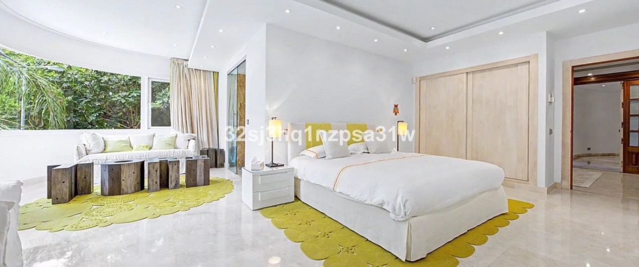 Resale - apartment - Marbella - Puerto Banús