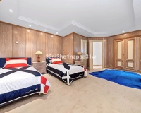 Resale - apartment - Marbella - Puerto Banús