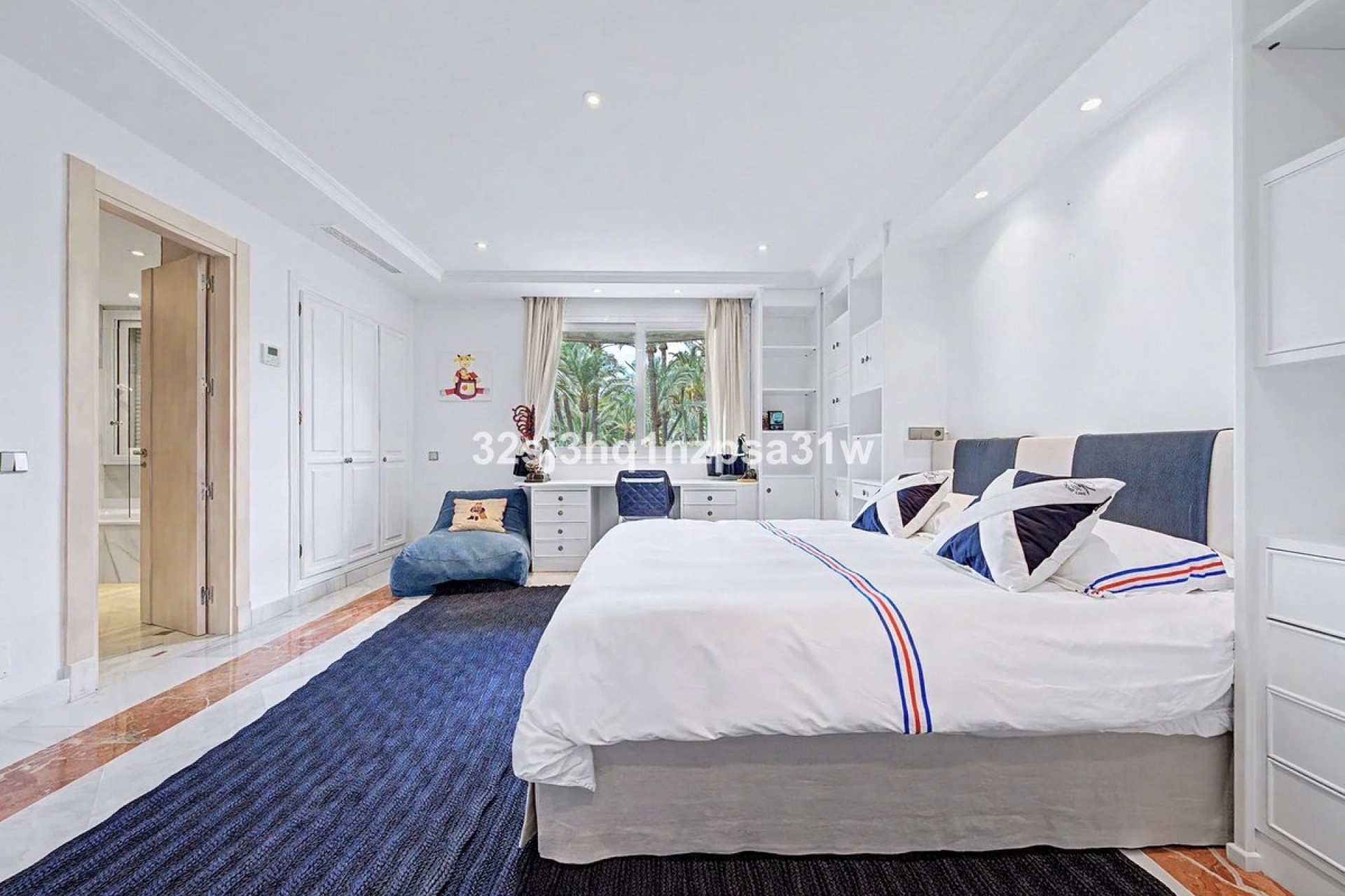 Resale - apartment - Marbella - Puerto Banús