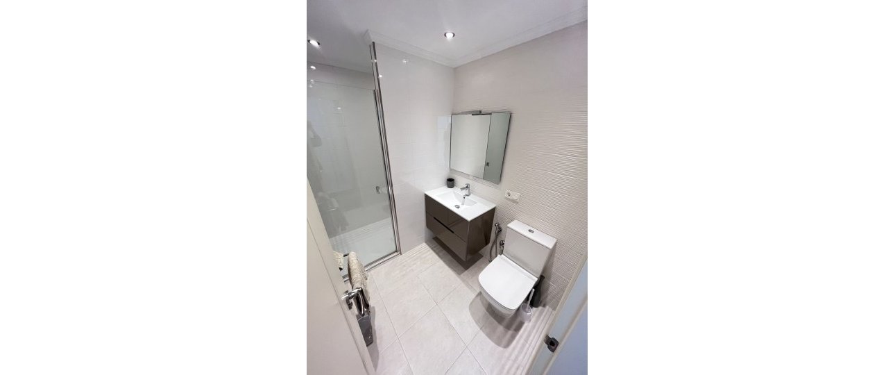 Resale - apartment - Marbella - Puerto Banús