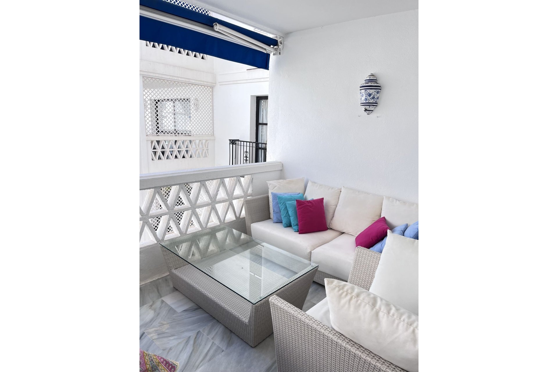 Resale - apartment - Marbella - Puerto Banús