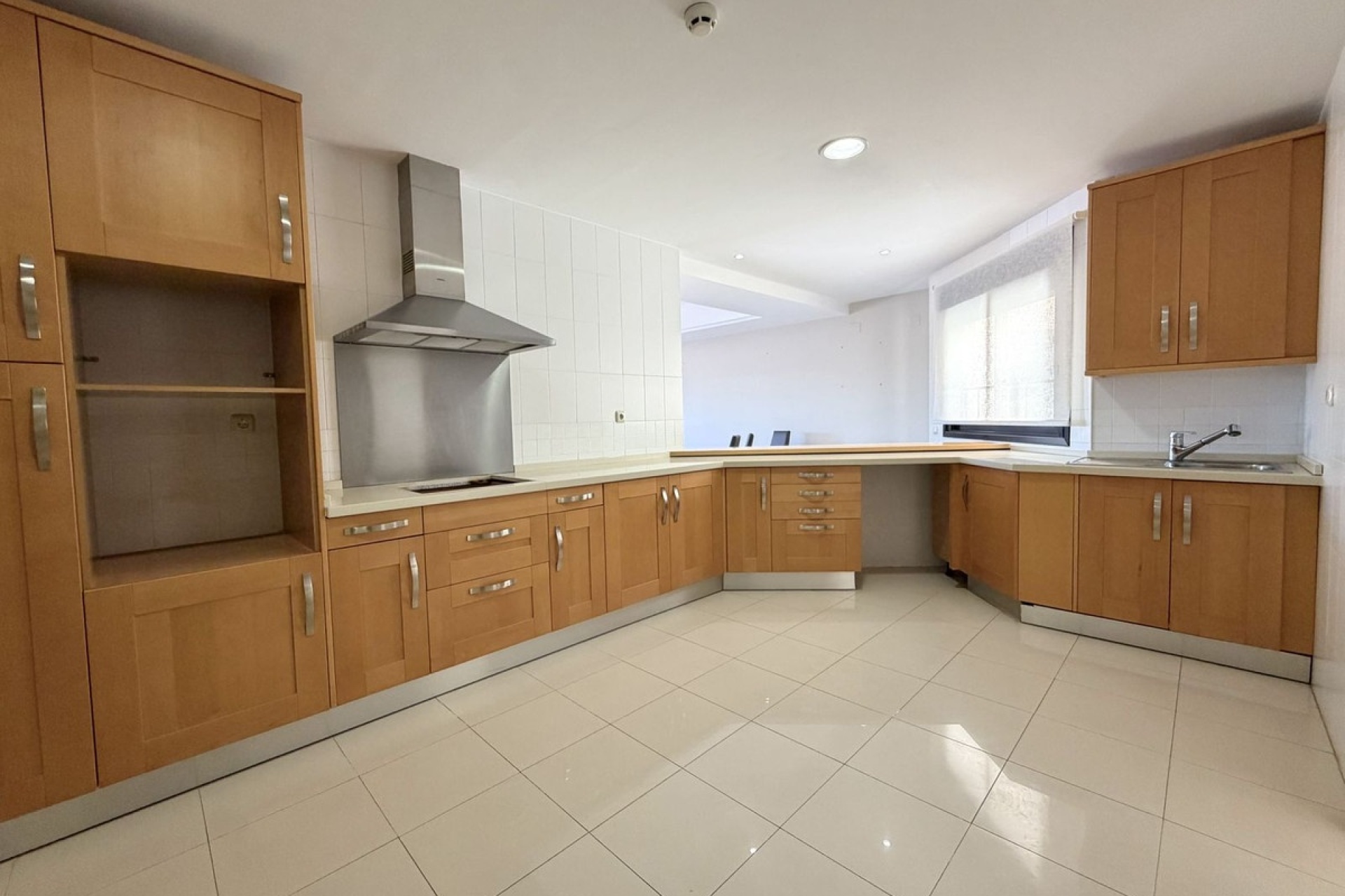 Resale - apartment - Marbella - Puerto Banús