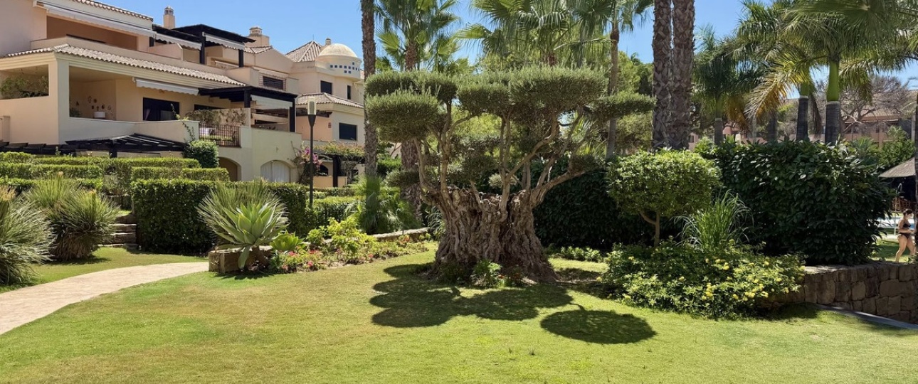 Resale - apartment - Marbella - Puerto Banús