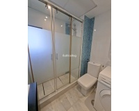 Resale - apartment - Marbella - Puerto Banús