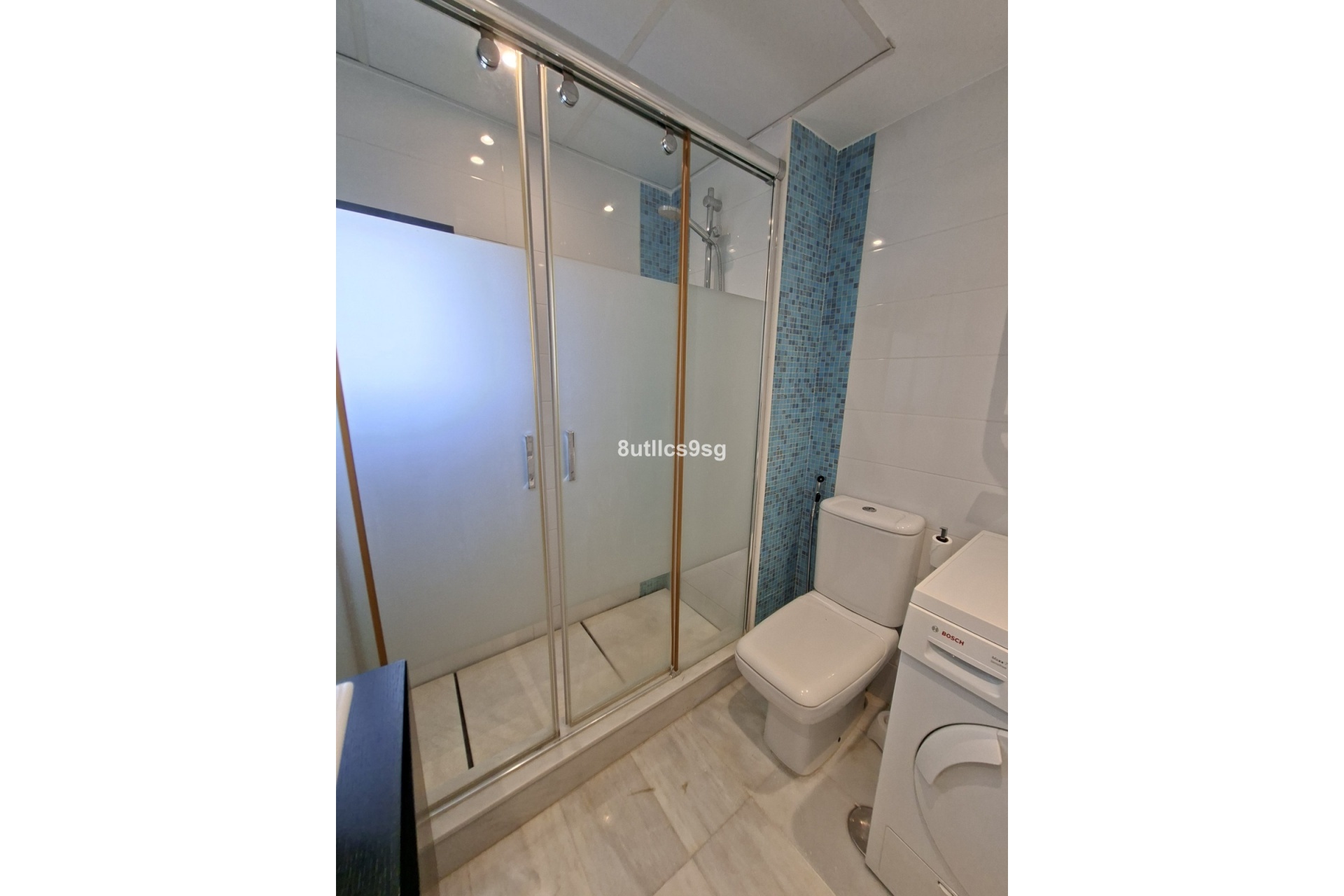 Resale - apartment - Marbella - Puerto Banús