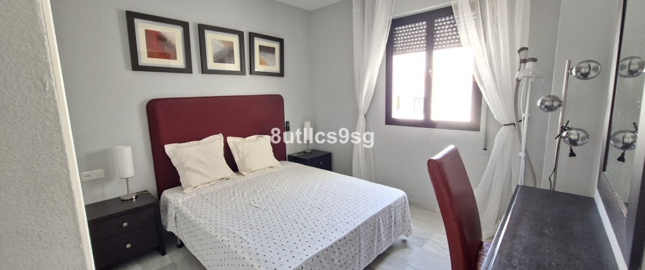 Resale - apartment - Marbella - Puerto Banús