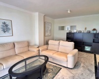 Resale - apartment - Marbella - Puerto Banús