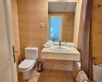 Resale - apartment - Marbella - Puerto Banús