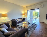 Resale - apartment - Marbella - Puerto Banús