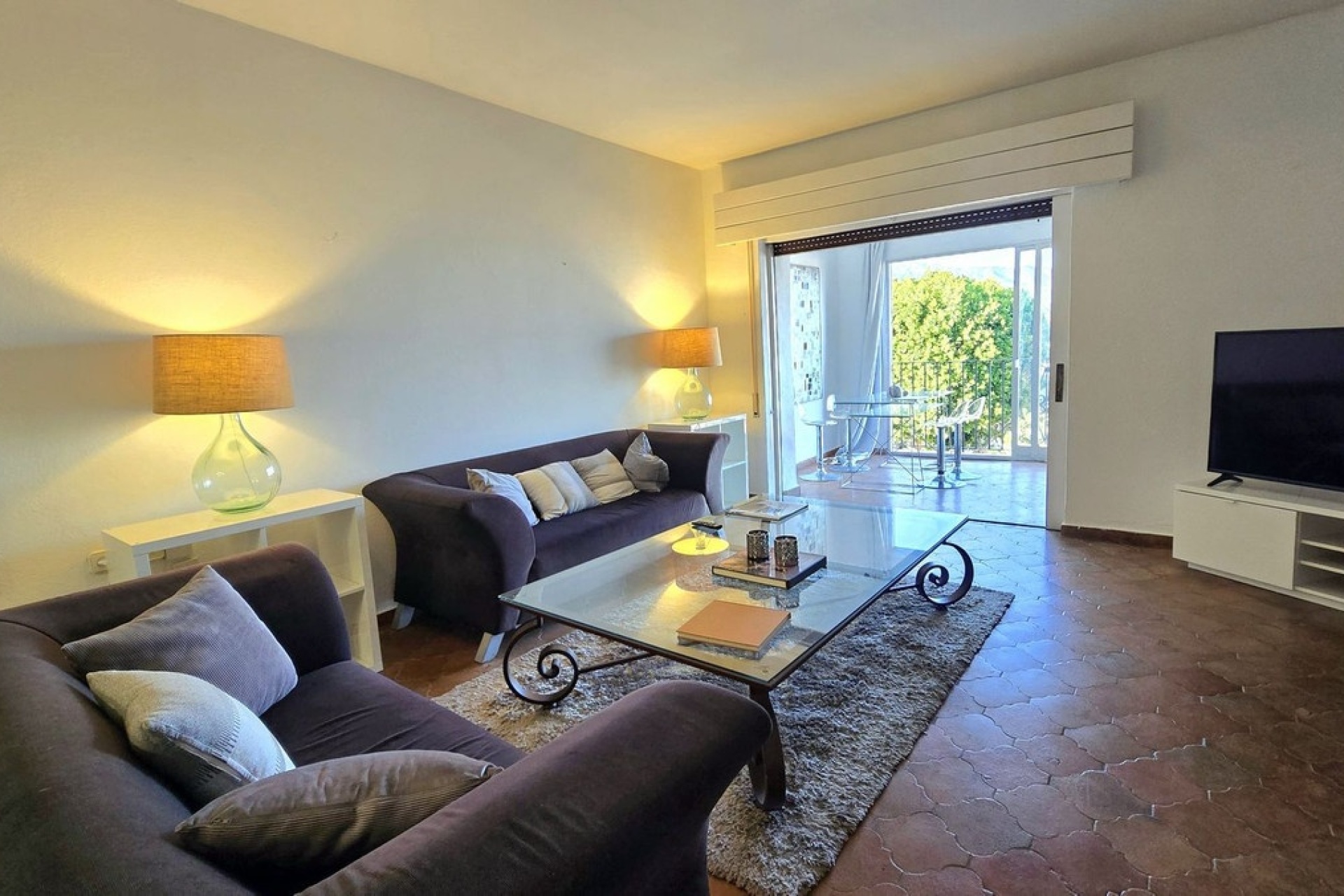 Resale - apartment - Marbella - Puerto Banús