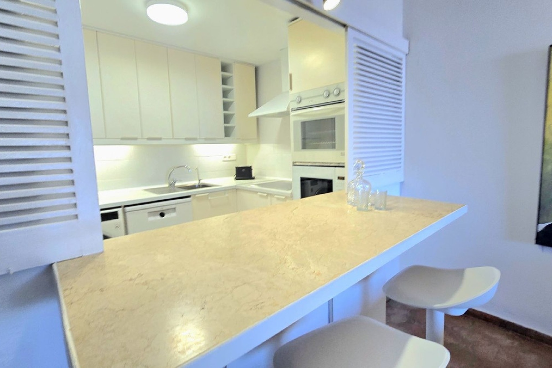 Resale - apartment - Marbella - Puerto Banús
