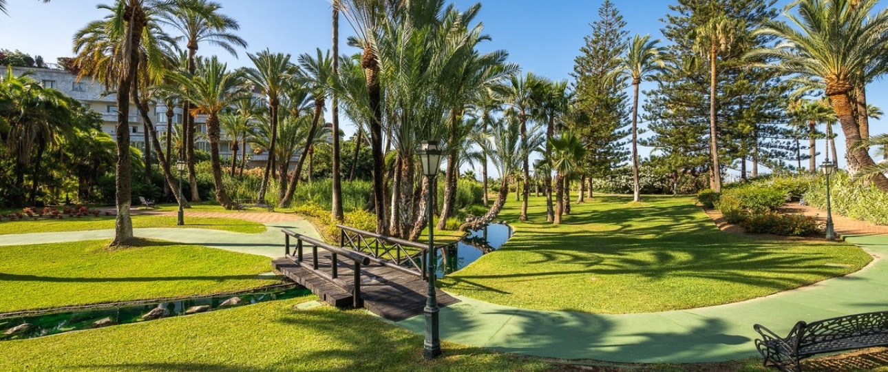 Resale - apartment - Marbella - Puerto Banús