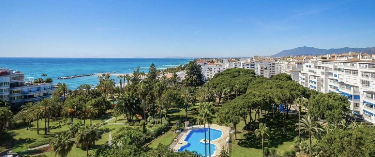 Resale - apartment - Marbella - Puerto Banús