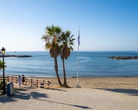 Resale - apartment - Marbella - Puerto Banús