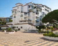 Resale - apartment - Marbella - Puerto Banús