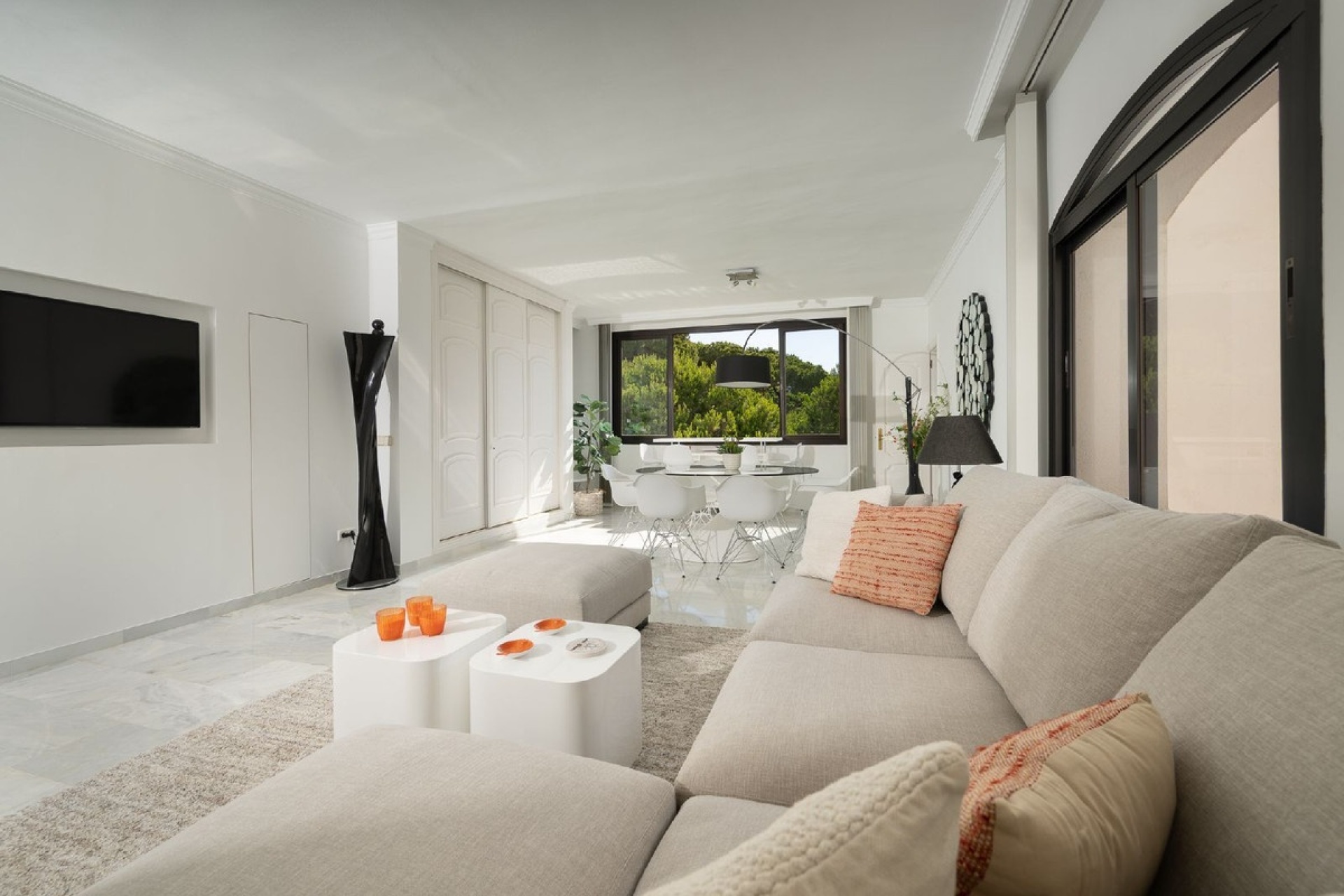 Resale - apartment - Marbella - Puerto Banús