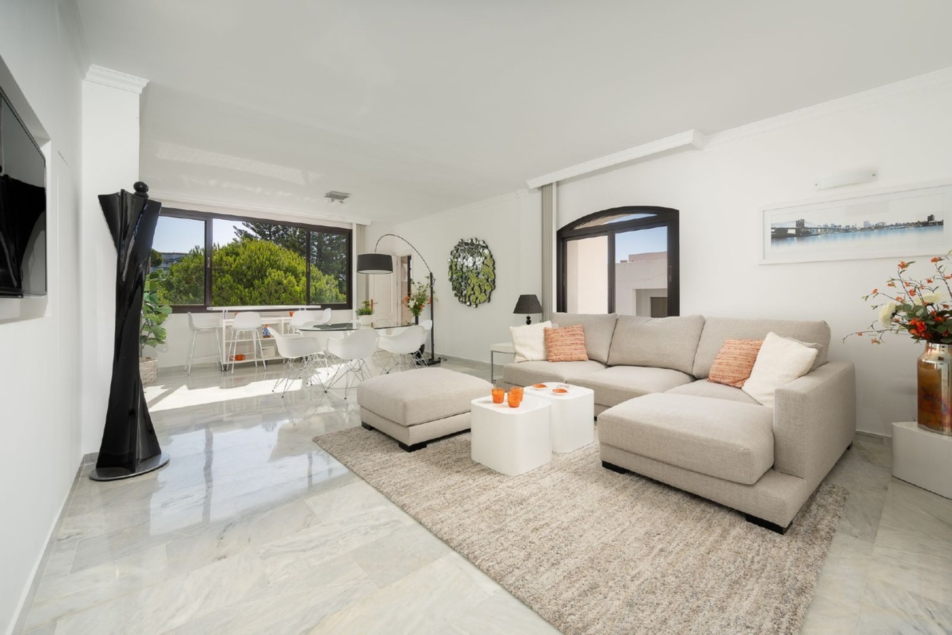 Resale - apartment - Marbella - Puerto Banús