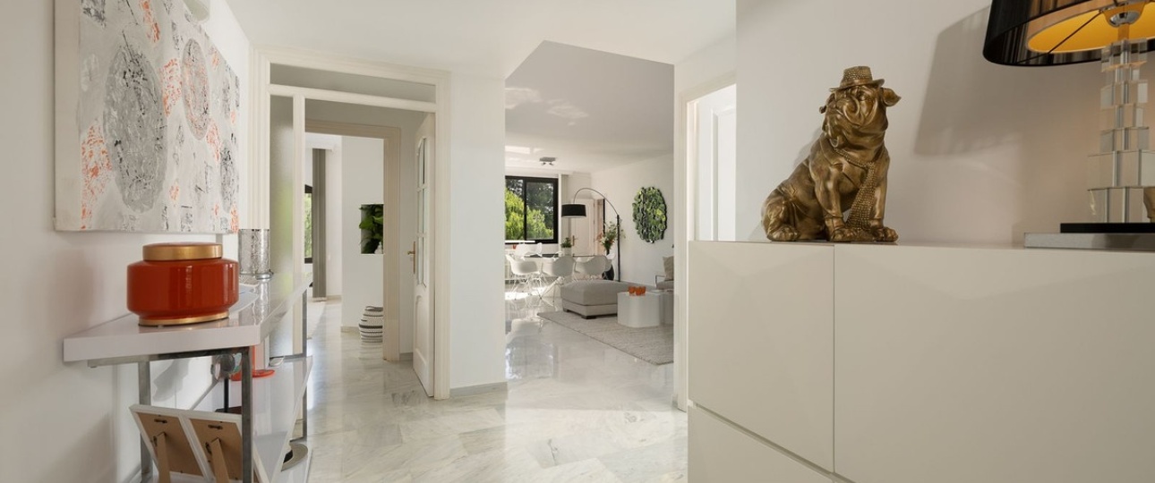 Resale - apartment - Marbella - Puerto Banús