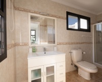 Resale - apartment - Marbella - Puerto Banús