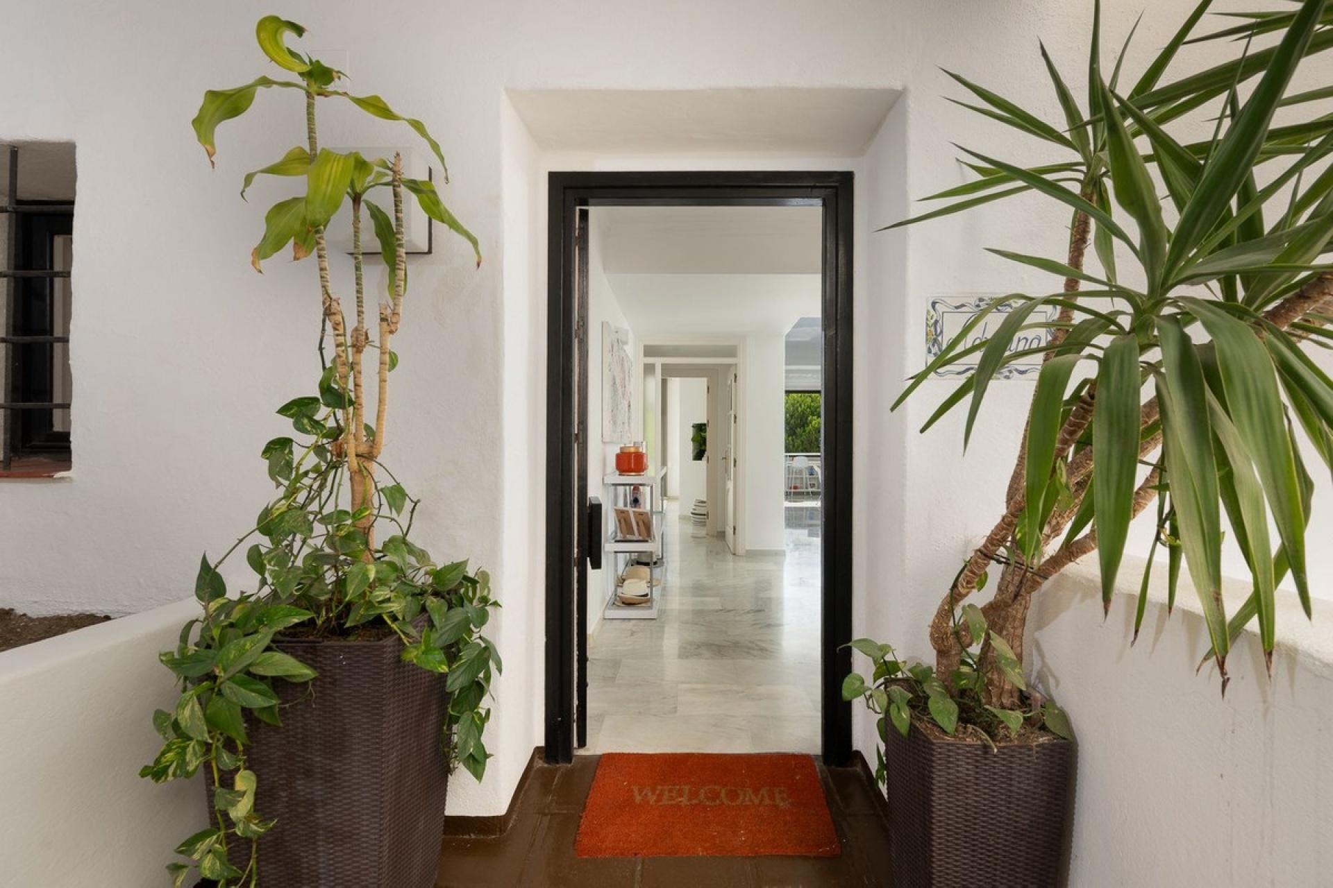 Resale - apartment - Marbella - Puerto Banús