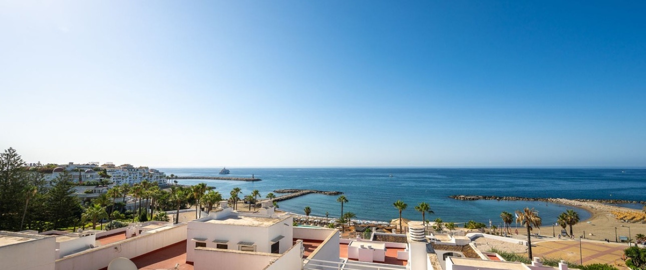 Resale - apartment - Marbella - Puerto Banús