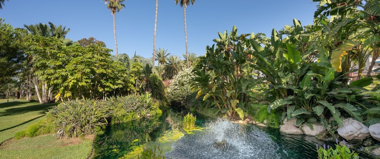 Resale - apartment - Marbella - Puerto Banús