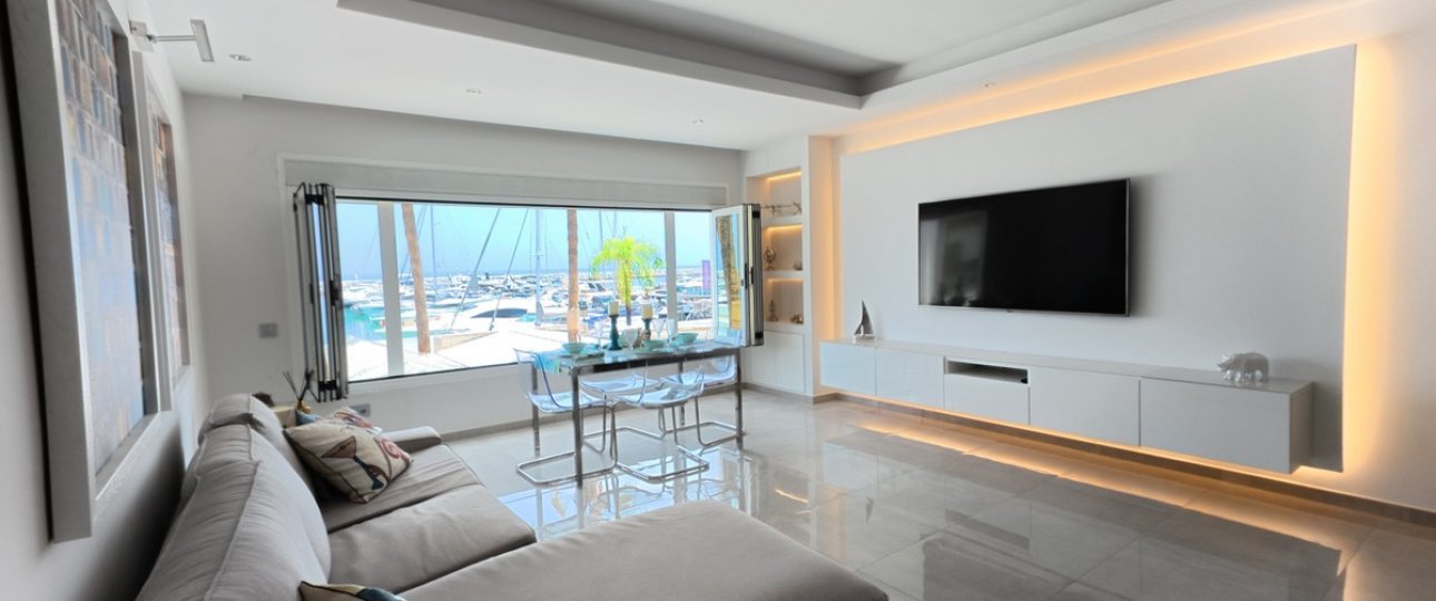 Resale - apartment - Marbella - Puerto Banús