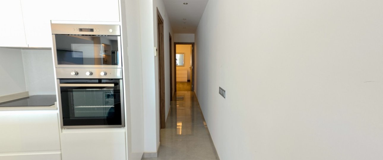 Resale - apartment - Marbella - Puerto Banús