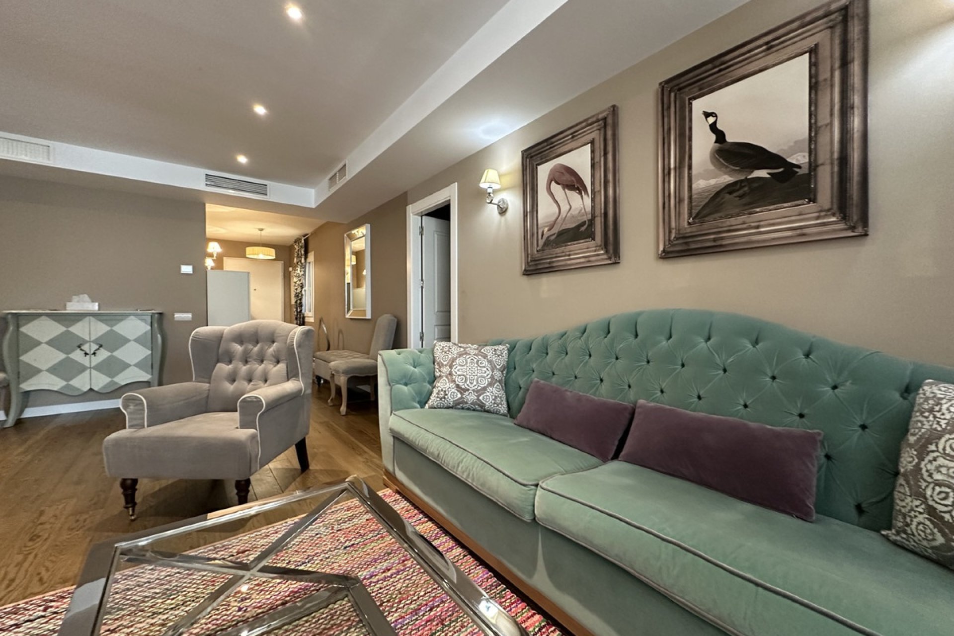Resale - apartment - Marbella - Puerto Banús