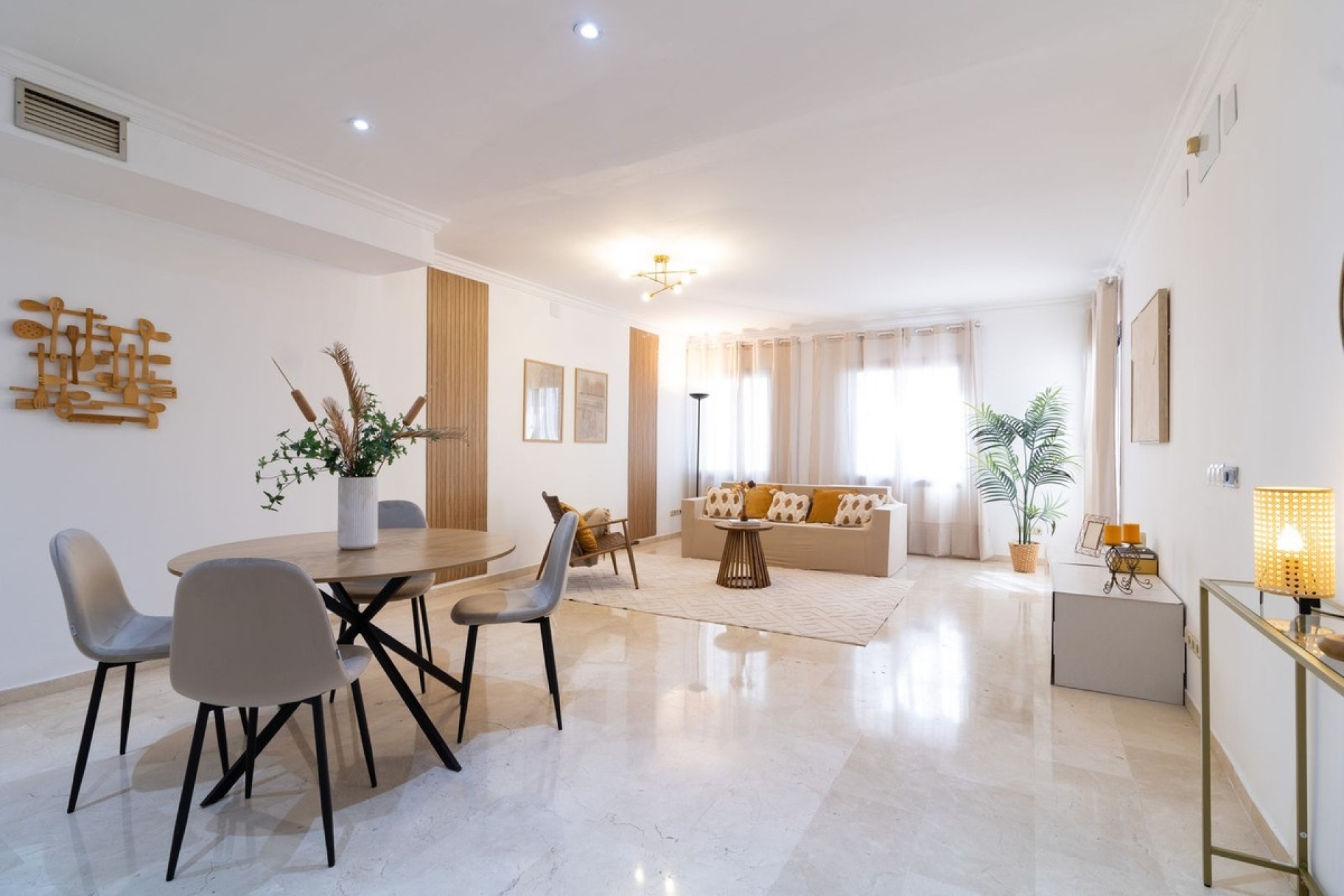 Resale - apartment - Marbella - Puerto Banús