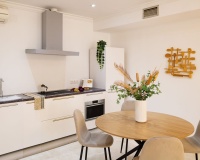 Resale - apartment - Marbella - Puerto Banús