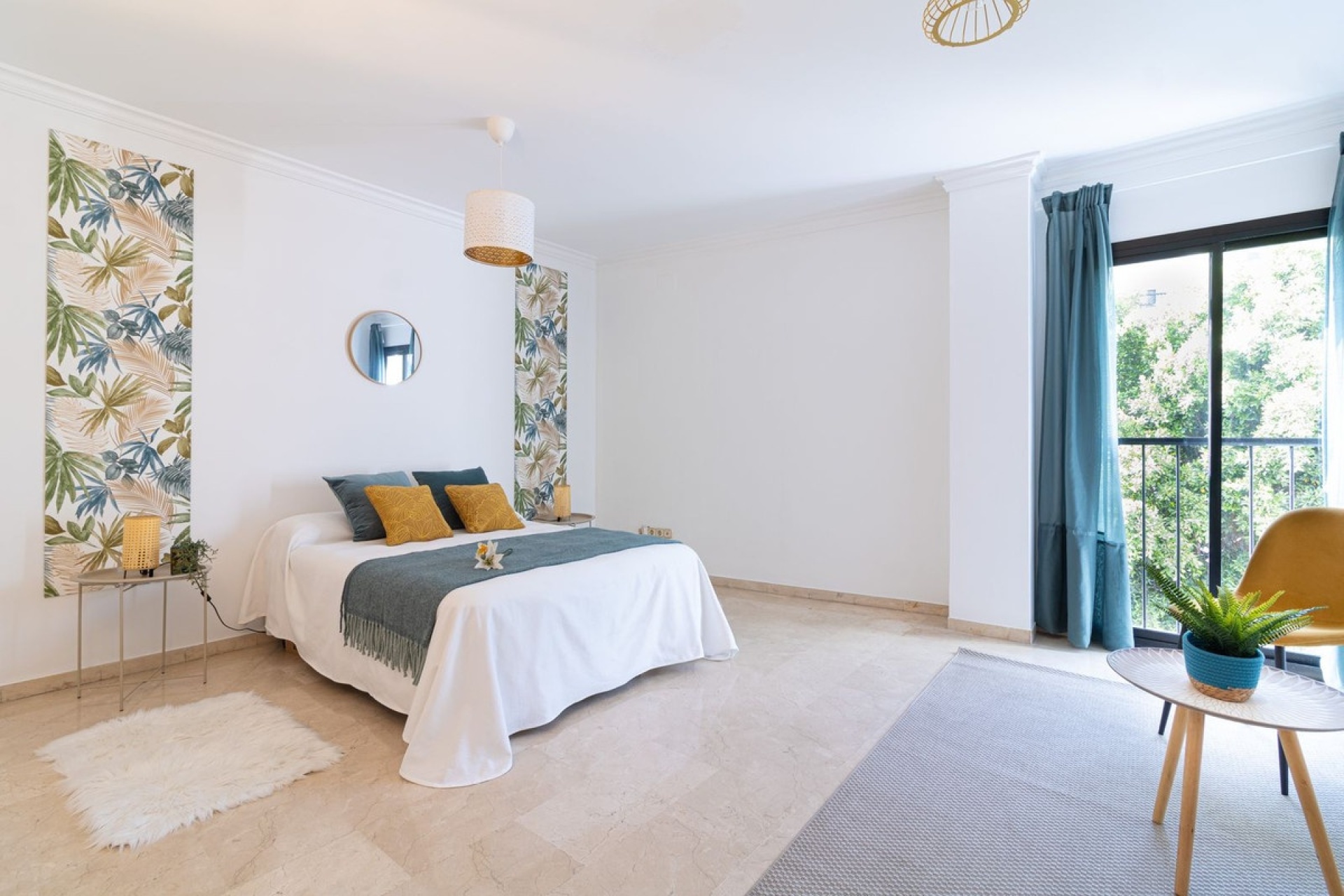 Resale - apartment - Marbella - Puerto Banús