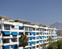 Resale - apartment - Marbella - Puerto Banús