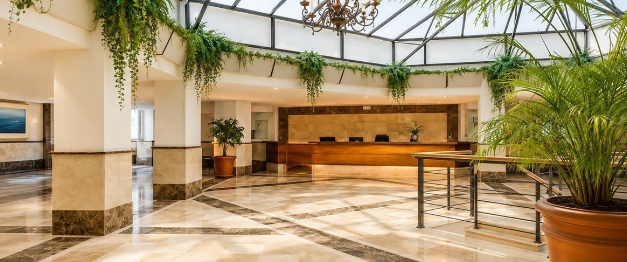 Resale - apartment - Marbella - Puerto Banús