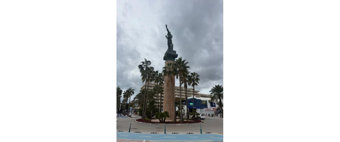 Resale - apartment - Marbella - Puerto Banús
