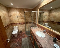 Resale - apartment - Marbella - Puerto Banús