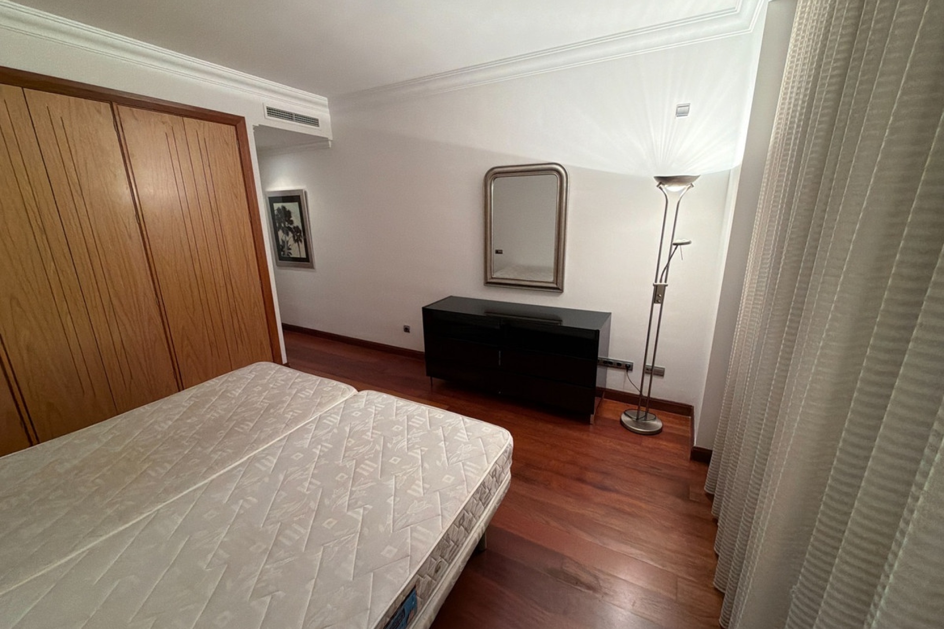 Resale - apartment - Marbella - Puerto Banús