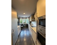 Resale - apartment - Marbella - Puerto Banús
