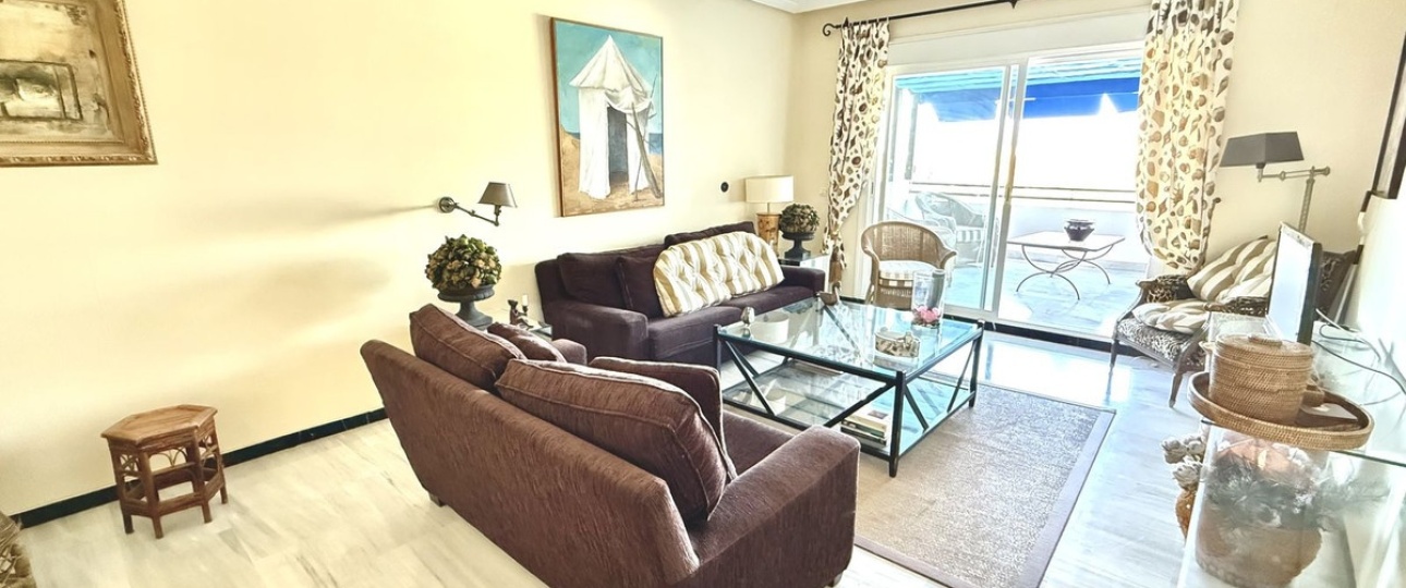 Resale - apartment - Marbella - Puerto Banús