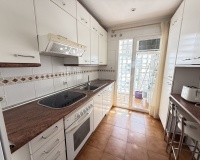 Resale - apartment - Marbella - Puerto Banús